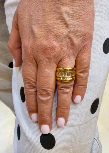 Bague 53 Bague en or jaune 18 carats sertie de diamants taille baguette 58 Facettes Cb
