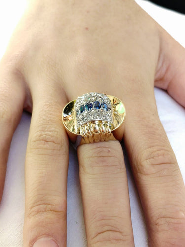 Bague 56 Bague Tank - Bague en or jaune 18 carats, diamants et saphirs 58 Facettes id: 1754206