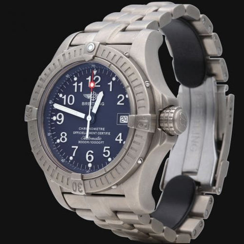 Montre Breitling Montre Avenger Seawolf 58 Facettes MT46218