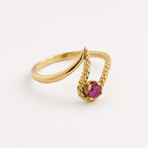 Bague 52 Bague vague asymétrique en or jaune 18 carats et rubis 58 Facettes 36629