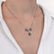 Collier Collier pendentif marguerite en or blanc, saphirs et diamants 58 Facettes 36249