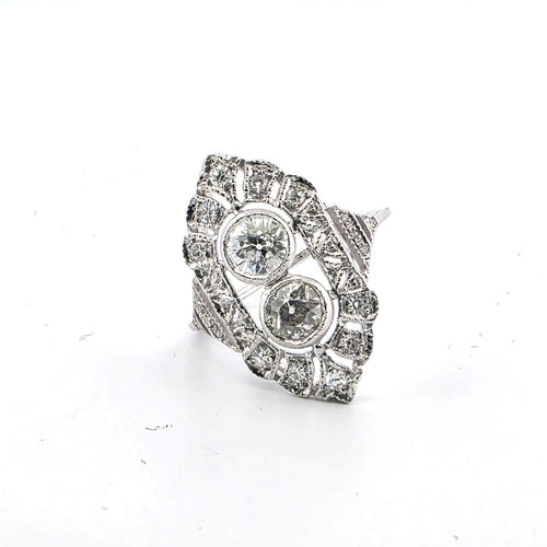 Bague 53 Bague en or blanc 18 ct avec diamants taille Old Mine 58 Facettes 102/26 D 110/26