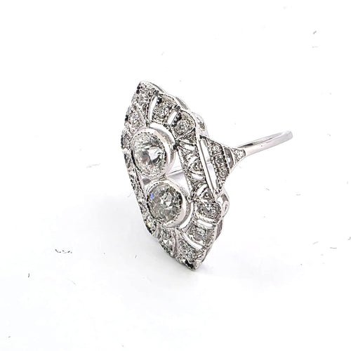 Bague 53 Bague en or blanc 18 ct avec diamants taille Old Mine 58 Facettes 102/26 D 110/26