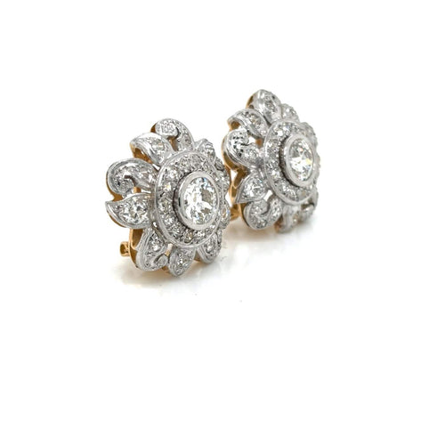 Boucles d'oreilles Boucles d’oreilles anciennes - Motif floral en or blanc et jaune, diamants 58 Facettes BO-B07