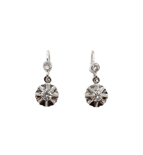 Boucles d'oreilles Dormeuses Art déco en or blanc 18k et diamants taille brillant 58 Facettes A07092