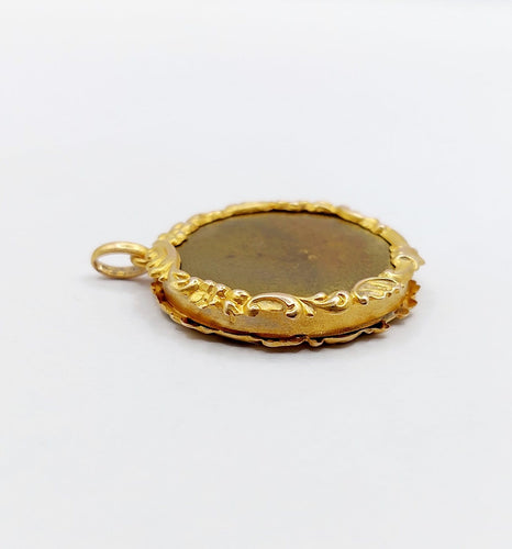 Pendentif Pendentif porte-photo antique en or 18k 58 Facettes A07104