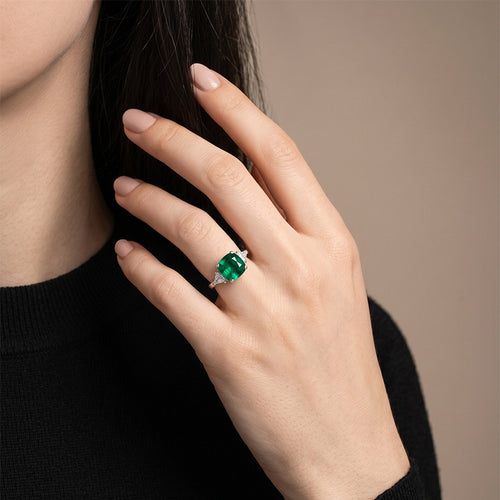 Bague 49 Bague or blanc émeraude et diamants 58 Facettes OC-61300094