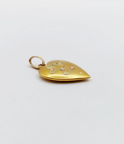 Pendentif Pendentif cœur Art nouveau en or 18k, brin de muguet et perles 58 Facettes A07096