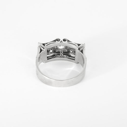 Bague 59 Bague en or gris et diamants 58 Facettes 260238