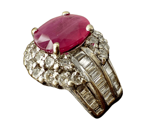 Bague 55.5 Bague - Rubis ovale env. 2 ct et diamants en or blanc 18 carats 58 Facettes Bague 008