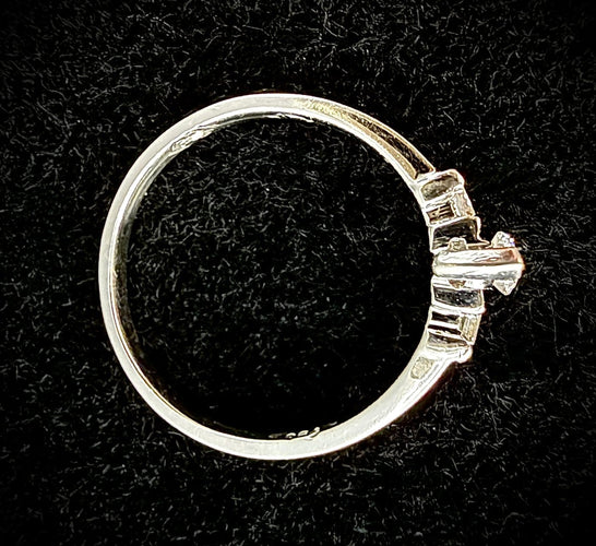 Bague 54 Bague marquise en or blanc 18 carats avec diamants 58 Facettes Bague 012
