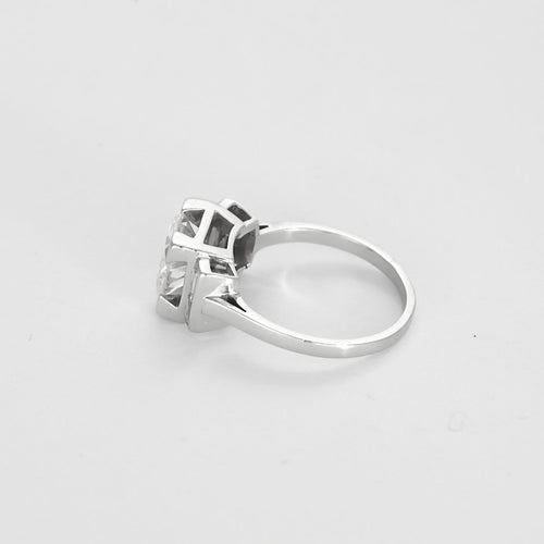 Bague 54 Bague solitaire or gris et diamant taille ancienne 2.28 carats environ 58 Facettes 260214