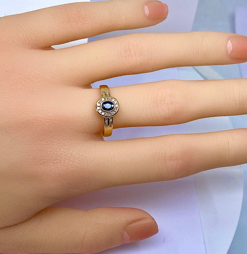 Bague 56 Bague en or jaune 18 carats avec saphir et diamants 58 Facettes AB717
