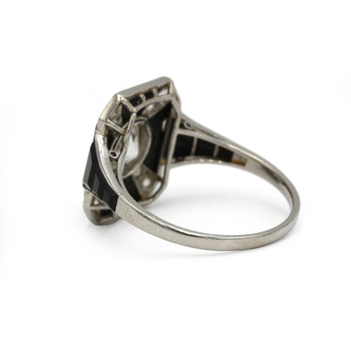 Bague 59 Art déco - Bague géométrique en platine, onyx et diamants 58 Facettes 1401