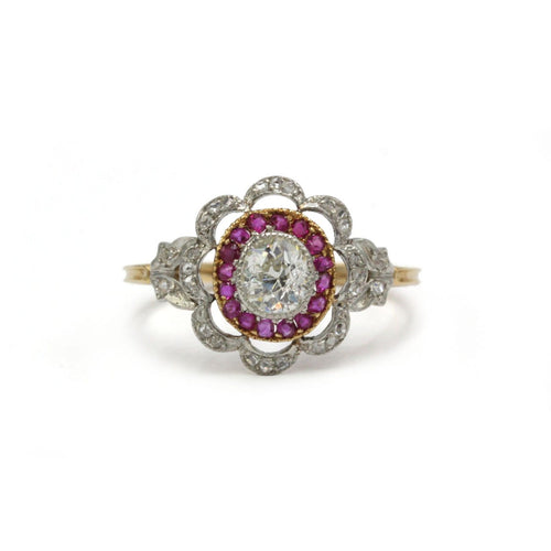Bague 60 Bague cocktail ancienne en or 750 et platine, diamants et rubis 58 Facettes 1406