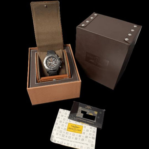 Montre Breitling Montre Super Avenger Skyland 58 Facettes MT46221