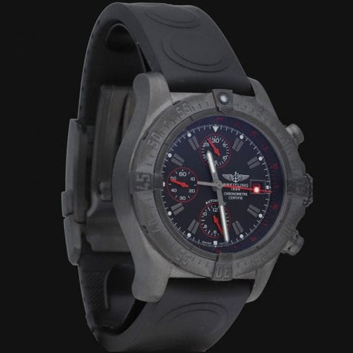 Montre Breitling Montre Super Avenger Skyland 58 Facettes MT46221