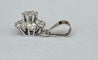 Pendentif Pendentif rosette en or blanc 14 ct et diamants 58 Facettes pendant