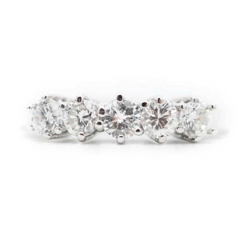 Bague Bague rivière en or blanc sertie de diamants de 0,50 ct 58 Facettes 22942