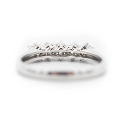 Bague Bague rivière en or blanc sertie de diamants de 0,50 ct 58 Facettes 22942