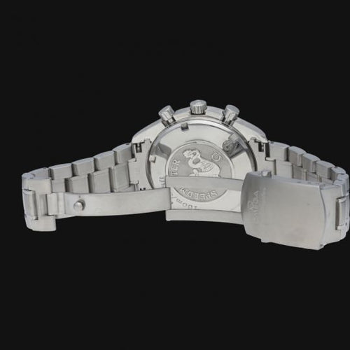 Montre Omega Speedmaster Day-Date - Montre homme automatique en acier 58 Facettes MT46626