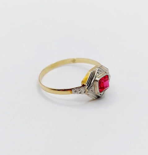 Bague 55.5 Bague Art déco en or jaune 18k et verre rouge (vers 1920) 58 Facettes A07132