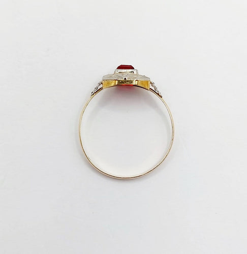 Bague 55.5 Bague Art déco en or jaune 18k et verre rouge (vers 1920) 58 Facettes A07132