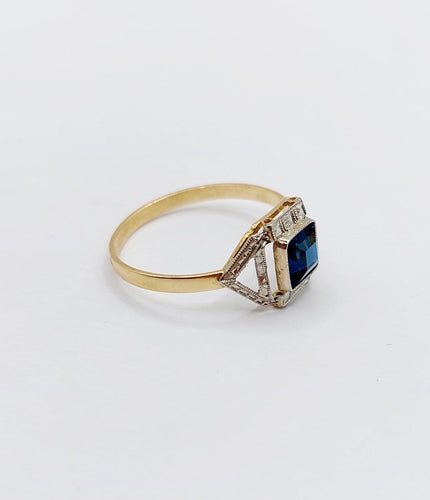 Bague 52 Bague Art déco en or jaune 18k avec pierre bleue (circa 1920) 58 Facettes A07153