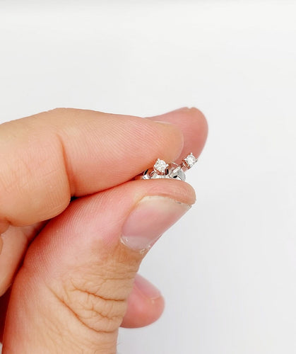 Boucles d'oreilles Puces d'oreilles vintage en or blanc 18k et diamants 58 Facettes A07195