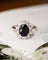 Bague 53 Bague pompadour 1950 en or blanc 750 avec saphir et diamants 58 Facettes A12060