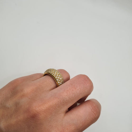 Bague 58 Bague en or jaune 18k pavée de diamants 58 Facettes #BT