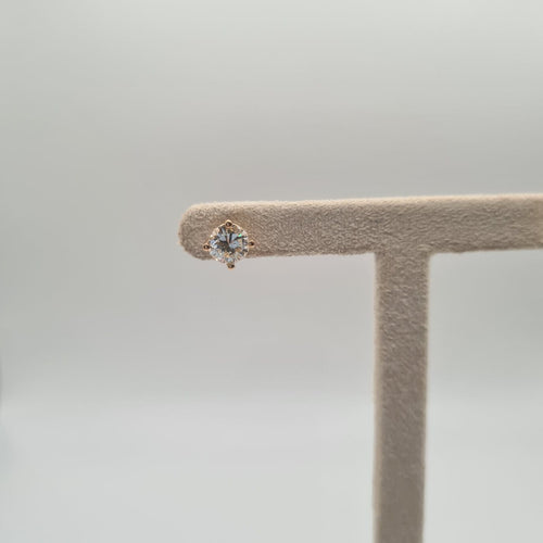 Boucles d'oreilles Boucles d'oreilles clous en or rose 18k et diamants 58 Facettes #BT