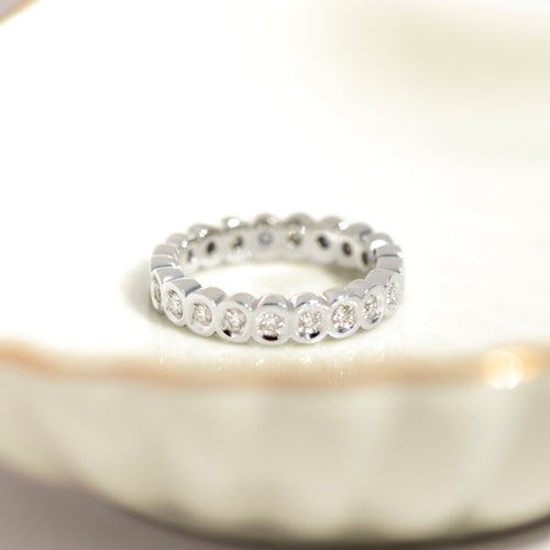 Bague 54 Bague Memory - Anneau complet en or blanc 585 avec 21 diamants 58 Facettes
