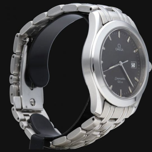 Montre Omega Montre Seamaster 58 Facettes MT46358
