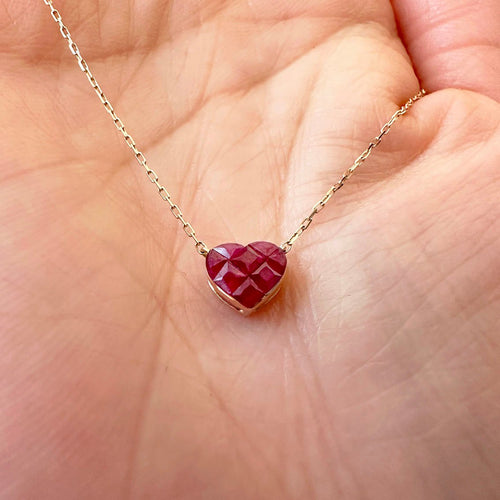 AITCHES - Collier Ruby by Heart en or 18K et rubis