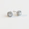 AITCHES - Boucles d'oreilles puces Embrace halo diamants en or blanc 18K