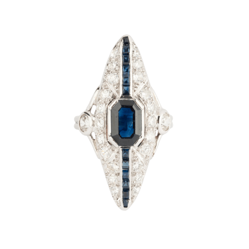 Bague 50 Bague marquise sertie en platine et or gris 18k, diamants et saphirs 58 Facettes 1