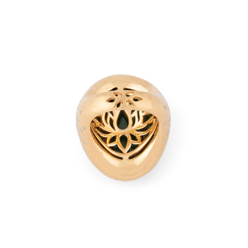 Bague 54 Bague en or jaune brossé, malachite et diamants 58 Facettes 1