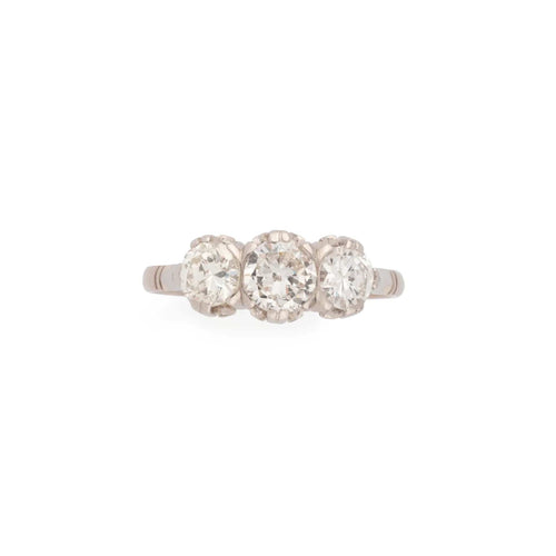 Bague 52 Bague trilogie en platine et 3 diamants taille ancienne 58 Facettes 1