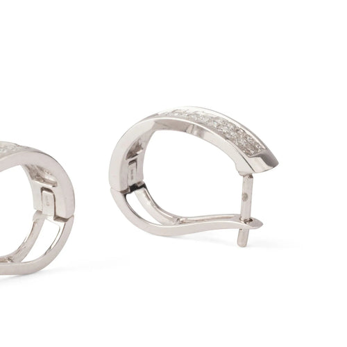 Boucles d'oreilles Créoles - Boucles d’oreilles en or gris 18k et diamants taille princesse 58 Facettes 1