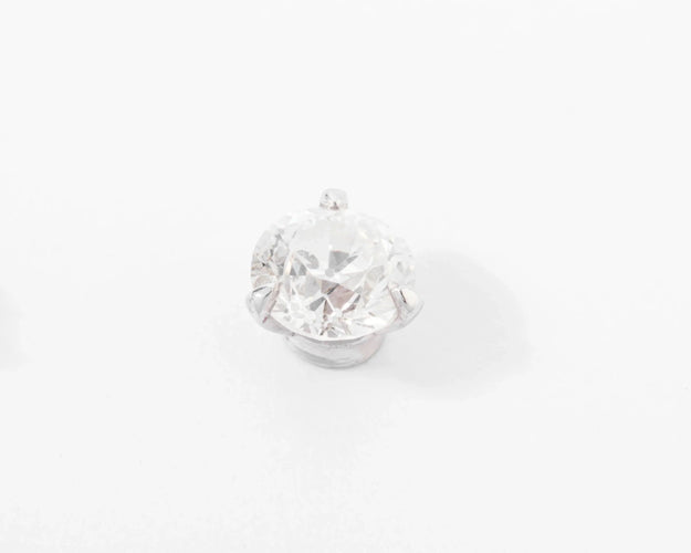 Boucles d'oreilles Boucles d’oreilles puces taille ancienne en or gris et diamants 58 Facettes 1