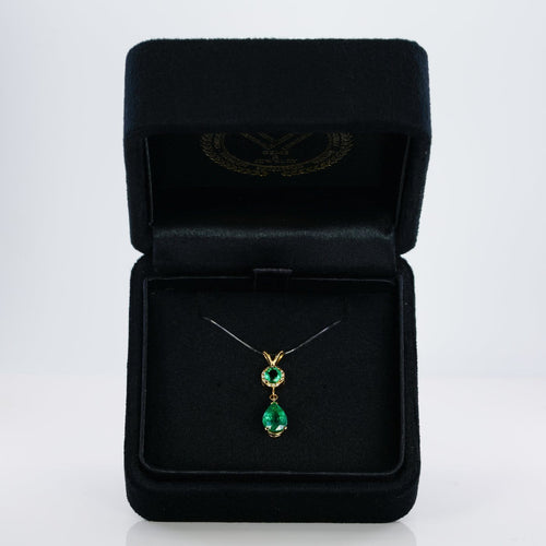 Pendentif Pendentif en or jaune 18 ct avec émeraudes naturelles et diamants 58 Facettes P003