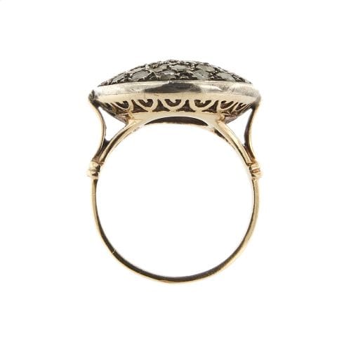 Bague Bague ronde avec diamants 58 Facettes 36100