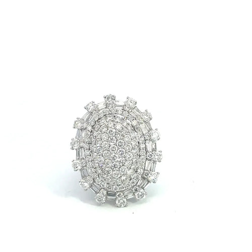 Bague 53 Bague cocktail en or blanc 18 carats et diamants 58 Facettes UN0131