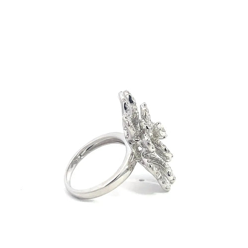 Bague 54 Bague florale en or blanc 14K et diamants 58 Facettes UN0140