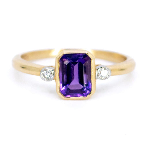 Bague 54 Bague rectangulaire Art déco en or 14k, améthyste et diamants 58 Facettes 476A16F06993499F99665C47E712AA5C