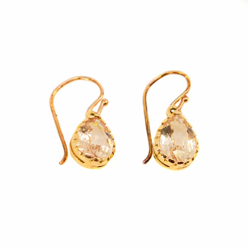 Boucles d'oreilles Boucles d’oreilles pendantes en or 14k et morganites 58 Facettes 833AC969E0C049AD8AAE614C167CCFAD