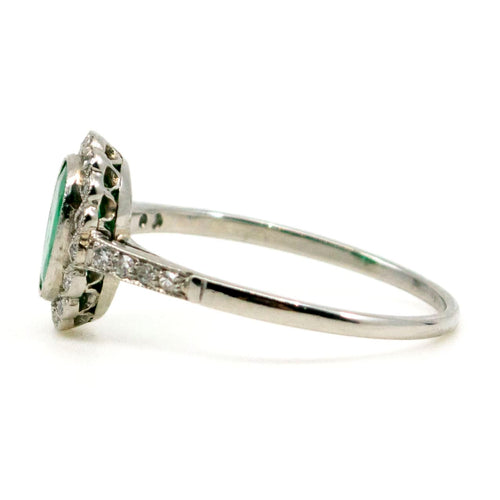 Bague 54 Bague Art déco en platine, émeraude et diamants taille simple 58 Facettes 9FECC400CFD04D54A02EF98FE5C9D00B