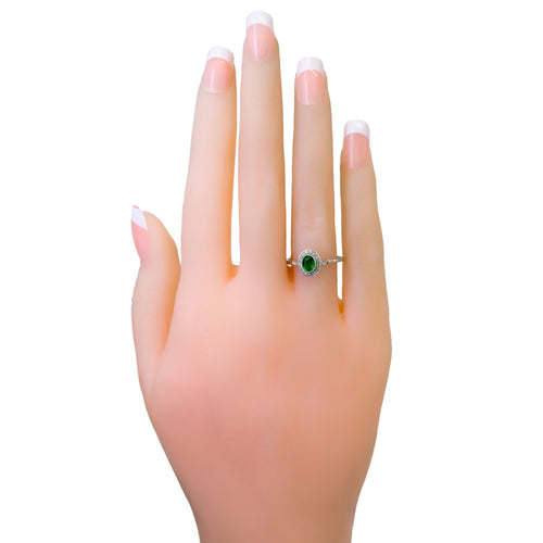 Bague 56 Bague halo en platine, émeraude et diamants 58 Facettes 1ABADEF2AAFD43DBBBC49BB228DF3B6B