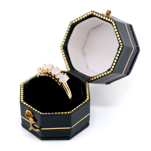 Bague 55 Bague en or jaune 14k avec opales et diamants 58 Facettes E2DF153C5794459CBE4FAE2108E20EAB